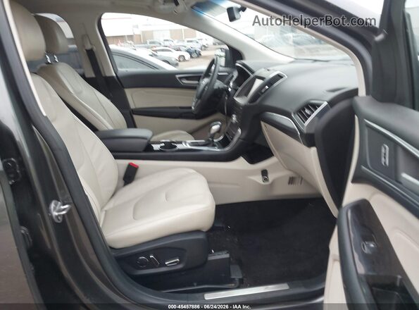 2FMPK3K95HBC63712 2017 FORD EDGE Gray Vista interior delantera