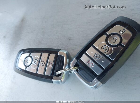 2FMPK3K95MBA39592 2021 FORD EDGE Burgundy Widok deski rozdzielczej