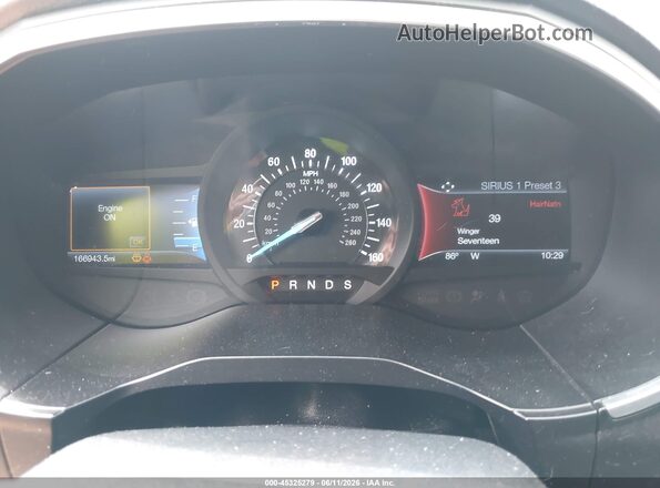2FMPK3K9XHBB29231 2017 FORD EDGE Silver Widok tylnych siedzeń