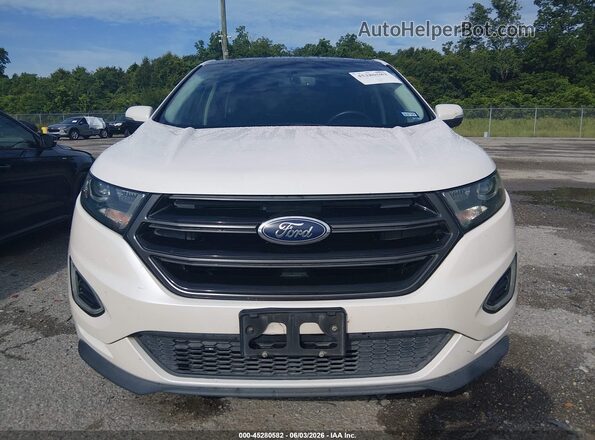 2FMPK4AP0HBB10399 2017 FORD EDGE Белый Вид панели приборов