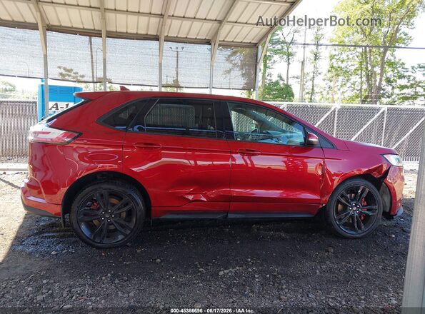 2FMPK4AP0KBC69415 2019 FORD EDGE Red Widok wnętrza z tyłu