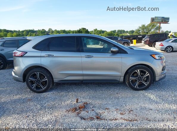 2FMPK4AP0LBB63113 2020 FORD EDGE Gray Widok wnętrza z tyłu