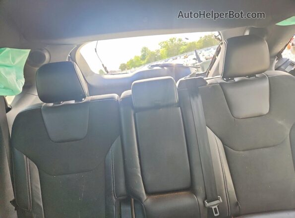 2FMPK4AP1LBB67316 2020 FORD EDGE Gray Rear seats view
