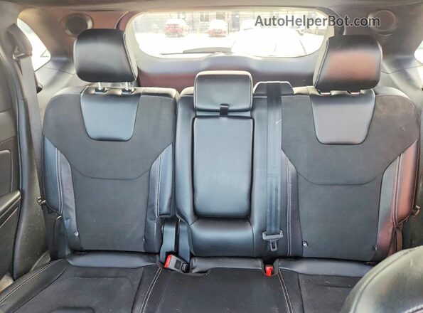 2FMPK4AP2NBA56244 2022 FORD EDGE Red Vista de los asientos traseros
