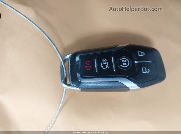 2FMPK4AP5GBB82553 2016 FORD EDGE Silver Widok deski rozdzielczej