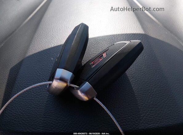 2FMPK4AP7KBB80604 2019 FORD EDGE Silver Dashboard view