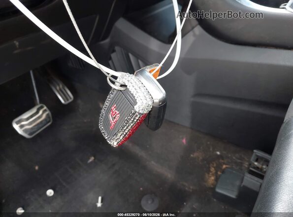 2FMPK4AP8KBC35559 2019 FORD EDGE White Dashboard view