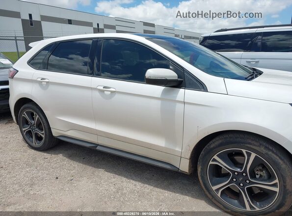 2FMPK4AP8KBC35559 2019 FORD EDGE White Rear interior view