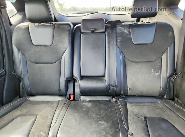 2FMPK4AP8KBC57366 2019 FORD EDGE Red Rear seats view