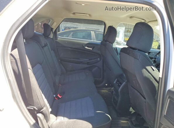 2FMPK4G97RBA26574 2024 FORD EDGE White Հետևի նստատեղերի տեսք
