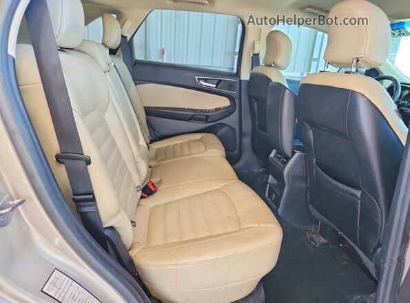 2FMPK4J84HBC04178 2017 FORD EDGE Tan Սալոնի հետևի տեսք