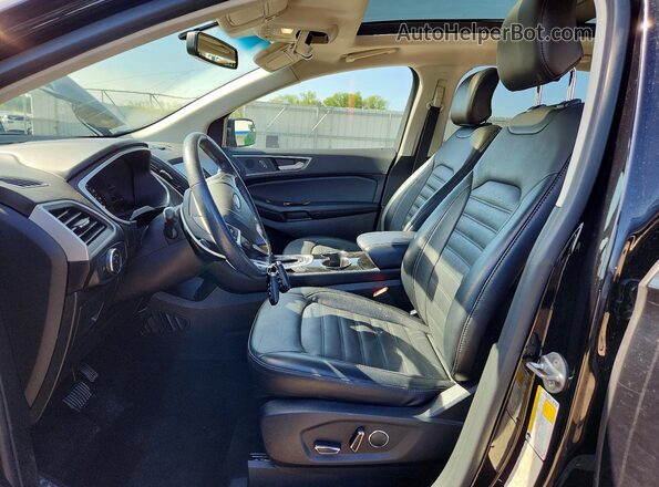 2FMPK4J85HBB99735 2017 FORD EDGE Черный Вид салона спереди