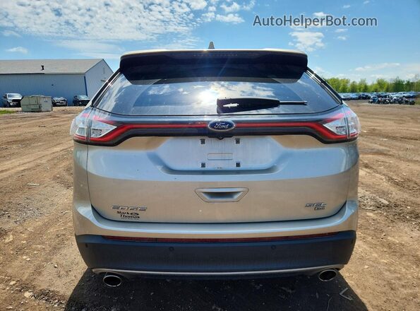 2FMPK4J86JBB49657 2018 FORD EDGE Золотой Вид сзади