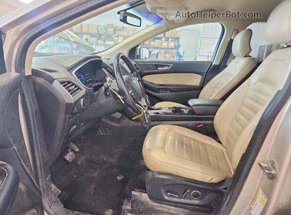 2FMPK4J90HBC44489 2017 FORD EDGE Tan Вид салону спереду