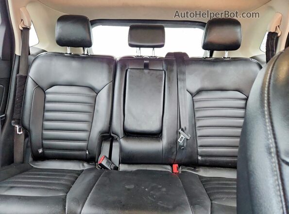 2FMPK4J90NBA03768 2022 FORD EDGE Silver უკანა სავარძლების ხედი