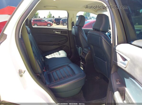 2FMPK4J90NBA06394 2022 FORD EDGE White Widok naklejki z numerem VIN