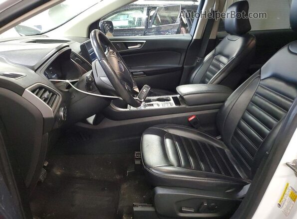 2FMPK4J90NBA61007 2022 FORD EDGE White Front interior view