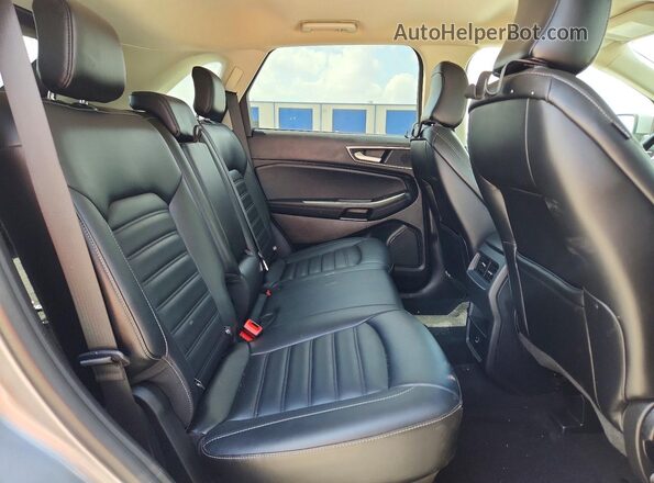 2FMPK4J90NBA91639 2022 FORD EDGE Silver 