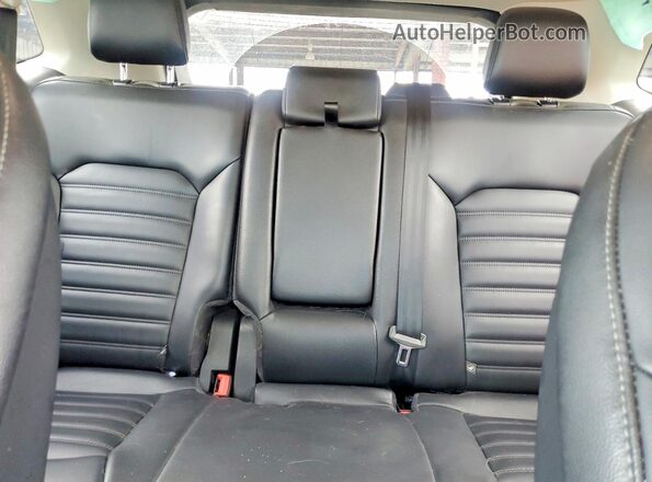 2FMPK4J90RBA72322 2024 FORD EDGE Black Հետևի նստատեղերի տեսք