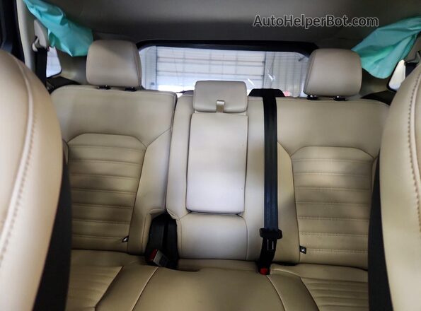 2FMPK4J90RBB03231 2024 FORD EDGE Silver Rear seats view