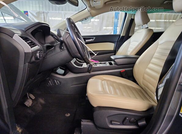 2FMPK4J90RBB03231 2024 FORD EDGE Silver Front interior view