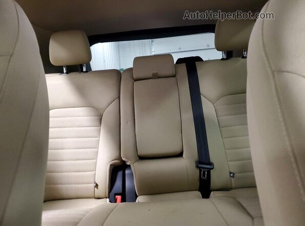 2FMPK4J91JBC27089 2018 FORD EDGE Black Rear seats view