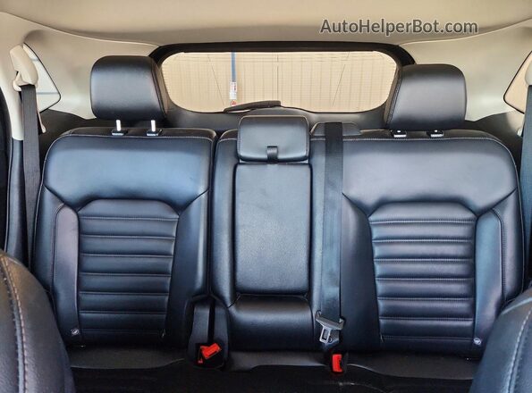 2FMPK4J91RBA69672 2024 FORD EDGE White Rear seats view