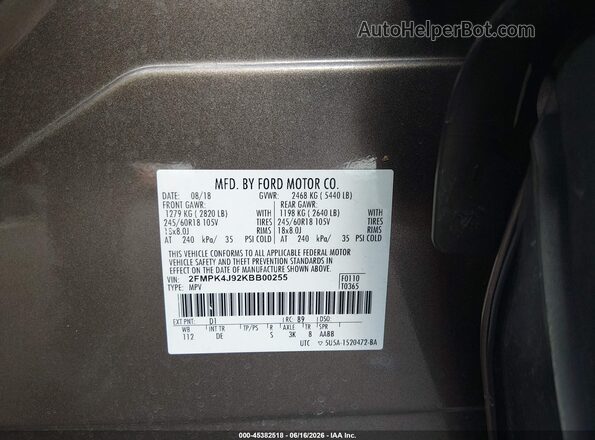 2FMPK4J92KBB00255 2019 FORD EDGE Brown Vista del compartimento del motor