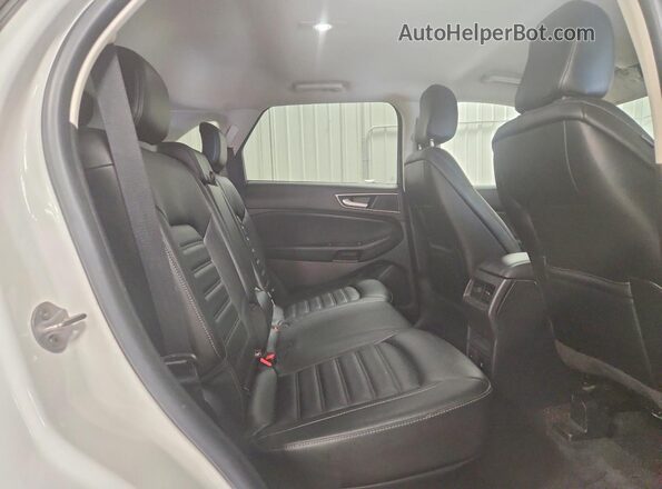 2FMPK4J92LBA44027 2020 FORD EDGE White Rear interior view