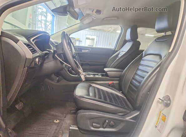 2FMPK4J92LBA44027 2020 FORD EDGE White Front interior view