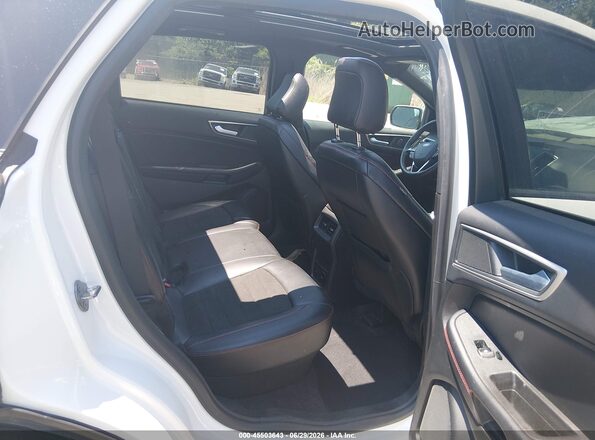 2FMPK4J92RBA08606 2024 FORD EDGE White VIN կոդի պիտակի տեսք