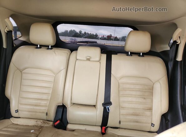 2FMPK4J93GBB88367 2016 FORD EDGE White Vista de los asientos traseros