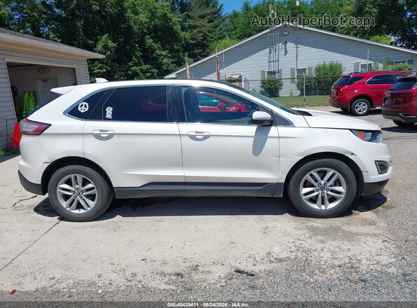 2FMPK4J94GBB29263 2016 FORD EDGE White Widok wnętrza z tyłu