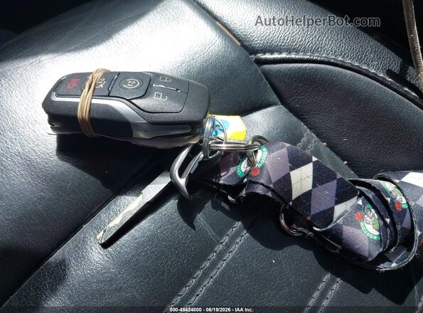 2FMPK4J94GBC38970 2016 FORD EDGE Черный Вид панели приборов