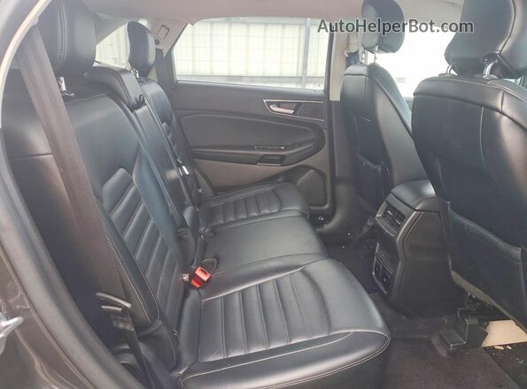 2FMPK4J94HBB44945 2017 FORD EDGE Gray Rear interior view