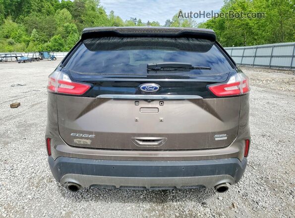 2FMPK4J94KBC59603 2019 FORD EDGE Tan Вид ззаду
