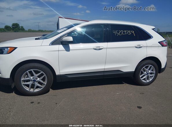 2FMPK4J94NBA73323 2022 FORD EDGE White 
