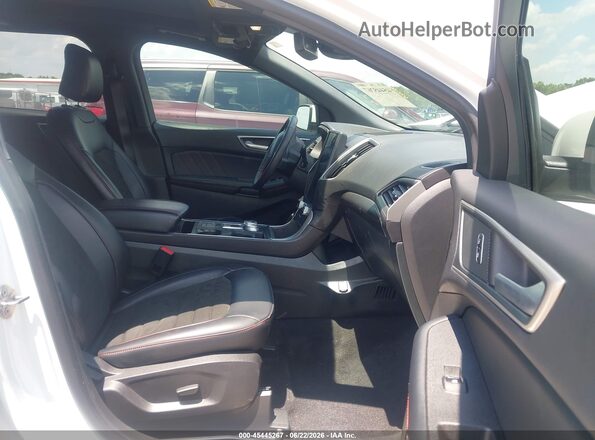2FMPK4J94RBA85042 2024 FORD EDGE White Widok wnętrza z przodu