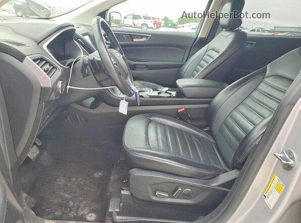 2FMPK4J95HBB68168 2017 FORD EDGE Silver Front interior view
