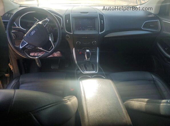 2FMPK4J95JBC39925 2018 FORD EDGE Черный Вид панели приборов