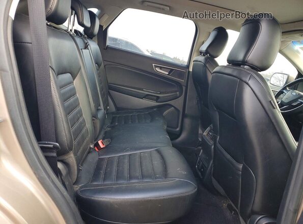 2FMPK4J95LBB08660 2020 FORD EDGE Beige Вид задньої частини салону