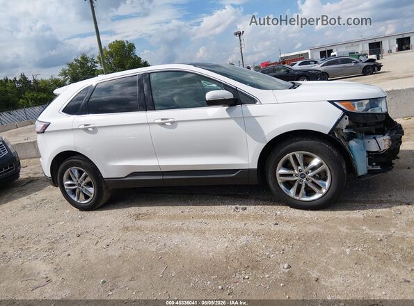 2FMPK4J97HBC53576 2017 FORD EDGE White Սալոնի հետևի տեսք