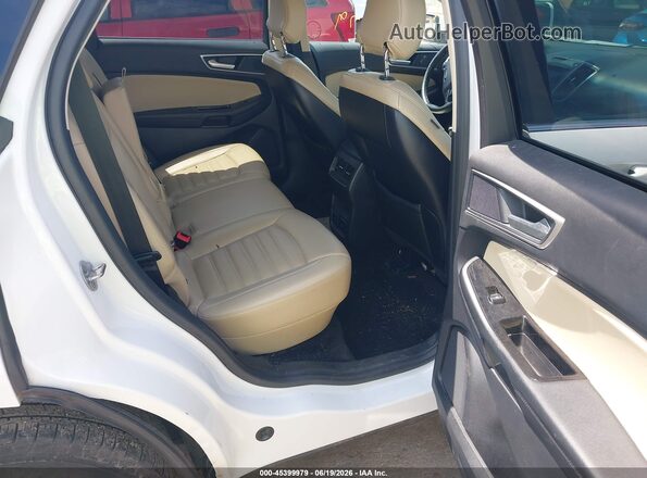 2FMPK4J97JBC09373 2018 FORD EDGE White Vista de la etiqueta del VIN