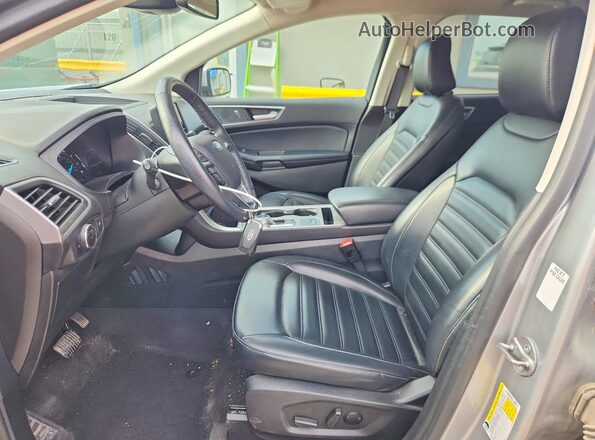 2FMPK4J97RBA48230 2024 FORD EDGE Silver Vista interior delantera
