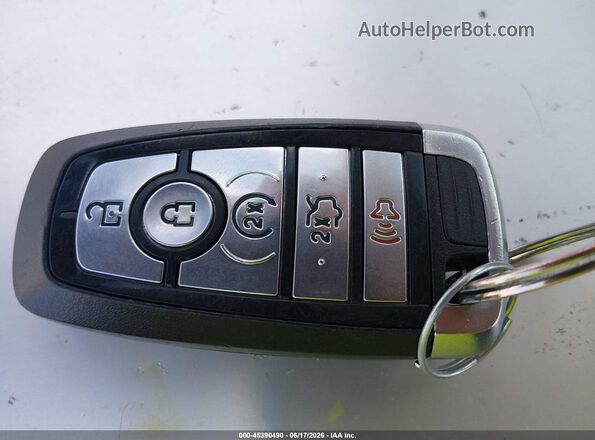 2FMPK4J98KBC73326 2019 FORD EDGE White Dashboard view