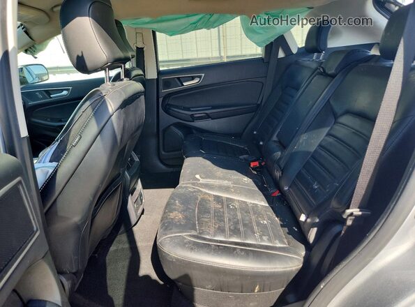 2FMPK4J98PBA17632 2023 FORD EDGE Silver Սալոնի հետևի տեսք