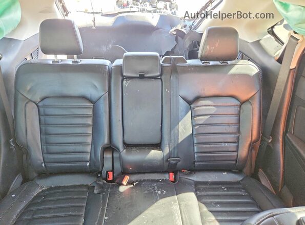 2FMPK4J98PBA17632 2023 FORD EDGE Silver Հետևի նստատեղերի տեսք