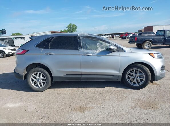 2FMPK4J99NBA66660 2022 FORD EDGE Silver Вид задньої частини салону