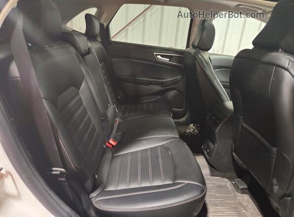 2FMPK4J9XLBA44003 2020 FORD EDGE White Rear interior view