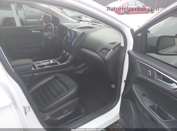 2FMPK4J9XNBA32453 2022 FORD EDGE Белый Вид салона спереди